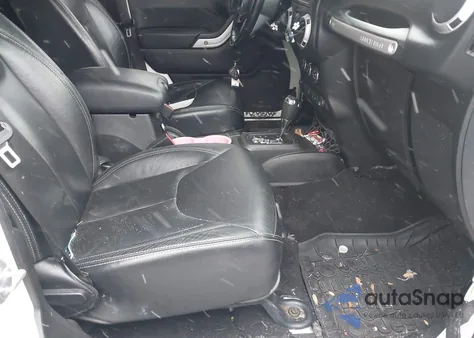 2016 Jeep Wrangler Unlimited Sahara из США, поврежденный, VIN 1C4BJWEG7GL122832